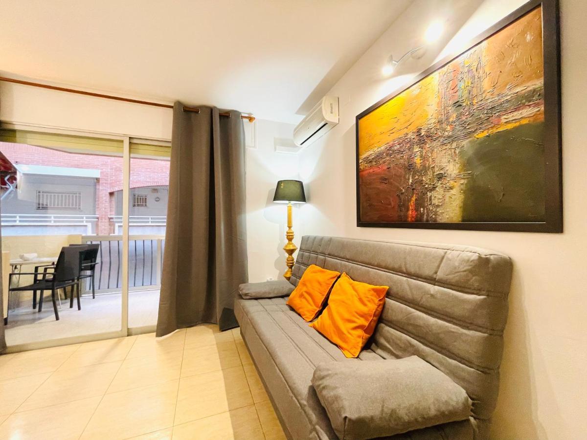 סאלו Renovado Apartamento En Zona Residencial A Pasos Del Mar מראה חיצוני תמונה